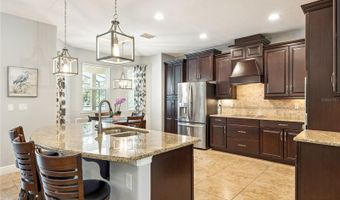 3684 CHANDLER ESTATES Dr, Apopka, FL 32712