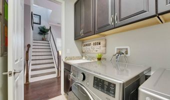 624 Winterside Dr, Apollo Beach, FL 33572