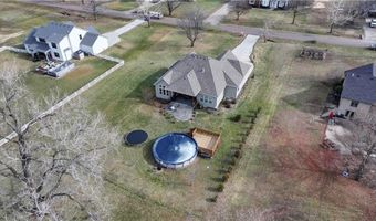17895 168th St, Basehor, KS 66007