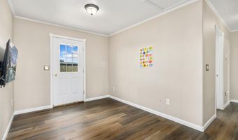 5485 DIVISION Ave, Cheyenne, WY 82007