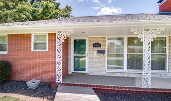 4401 Wedgewood Dr, Alton, IL 62002