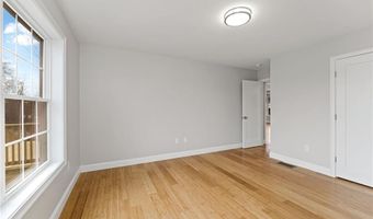 1 Pico Cir, Johnston, RI 02919