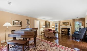 1355 Sherry Dr, Alpharetta, GA 30009