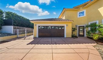 1107 Las Flores Dr, Carlsbad, CA 92008