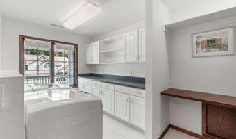 3124 Greenwood Rd, Ames, IA 50014