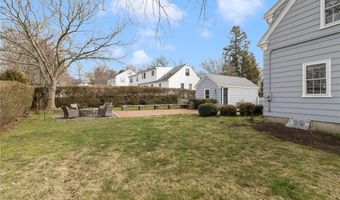 67 Harrison Ave, Newport, RI 02840
