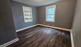 6422 PICKETT St, Alexandria, VA 22306