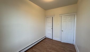35 E 26TH St, Bayonne, NJ 07002