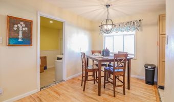 1005 Maple Dr, Alamogordo, NM 88310