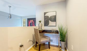 3532 Meadow Grove Trl, Ann Arbor, MI 48108