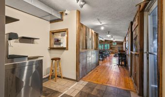 617 Green Blvd, Aurora, IN 47001