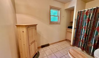 2242 W 15th Ave, Adams, WI 53910