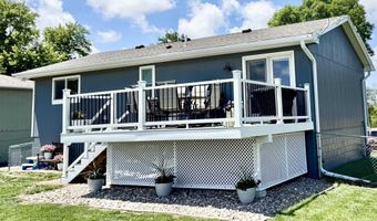 114 N 28 St, Beatrice, NE 68310