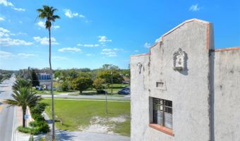 206 PILAKLAKAHA Ave, Auburndale, FL 33823