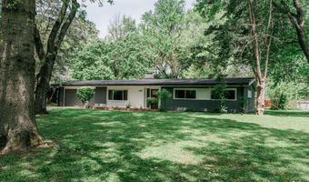 4888 Kessler View Dr, Indianapolis, IN 46220