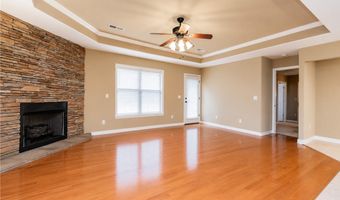 9 Pitchford Ln, Bella Vista, AR 72714