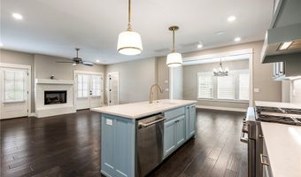 448 SW C St, Bentonville, AR 72712