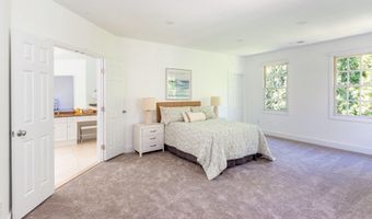 7009 PERSIMMON TREE Rd, Bethesda, MD 20817