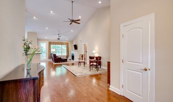 133 Cottonwood Creek Ln, Aiken, SC 29803