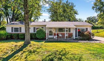 277 Ramsey Ln, Ballwin, MO 63021