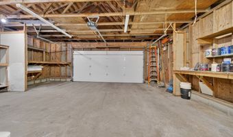 1260 JACKSON Ave SW, Bandon, OR 97411
