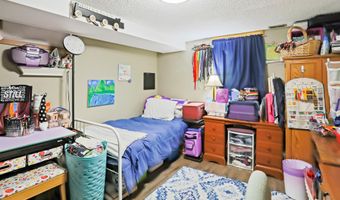 1623 S 7th St, Aberdeen, SD 57401