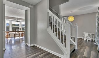 9310 Prestwick Green Dr, Columbus, OH 43240