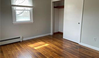 4 Almy Ct 2, Newport, RI 02840