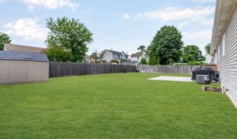 1516 Mizzen Ave, Beachwood, NJ 08722