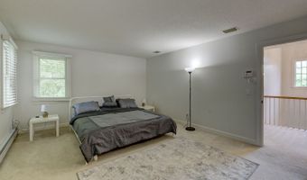 11 Lexington Rd, Avon, CT 06001