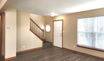 775 Highview Ct, Antioch, IL 60002