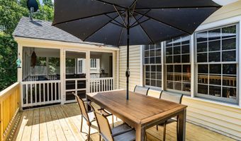 11 Mcafee Farm Rd, Bedford, NH 03110