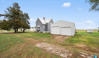 150 N Oak Ave, Bridgewater, SD 57319