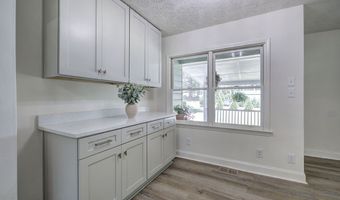 4749 COX, Acworth, GA 30101