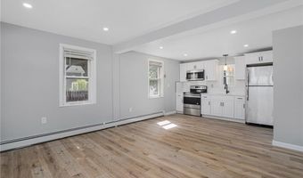 17 Padelford Ave, East Providence, RI 02915