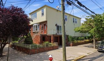 27 MECHANIC St, Bayonne, NJ 07002