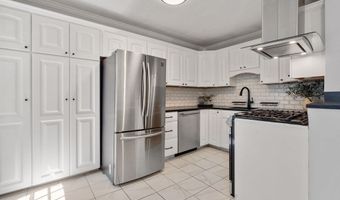 136 A Belgrade Ave, Boston, MA 02131
