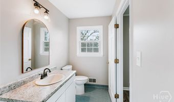 674 Yancey Rd, Arnoldsville, GA 30619