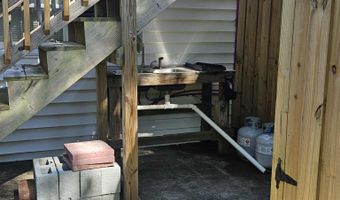 524 Aydlett Rd, Aydlett, NC 27916