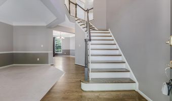 20152 BOXWOOD Pl, Ashburn, VA 20147