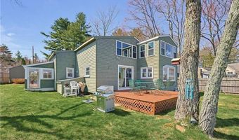 33 Airy Acres Dr, Glocester, RI 02814