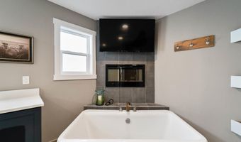 6235 Us Highway 69, Ames, IA 50010