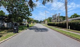 312 E 7TH St, Apopka, FL 32703