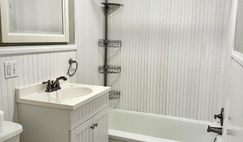 918 Old Farm Rd, Bedford, IN 47421