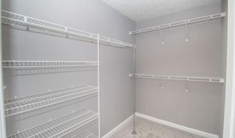 655 BURTONS COVE Way 8, Annapolis, MD 21401