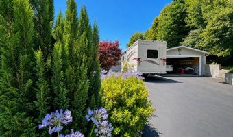 16219 LOWER HARBOR Rd #16, Brookings, OR 97415