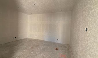 318 Brood Dr, Adkins, TX 78101