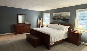 8498 Seattle Slew Ln, Indianapolis, IN 46217