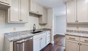 3 Britten Cir, Bella Vista, AR 72715
