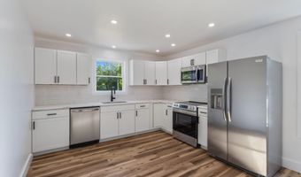 100 Court St, Alfred, ME 04002